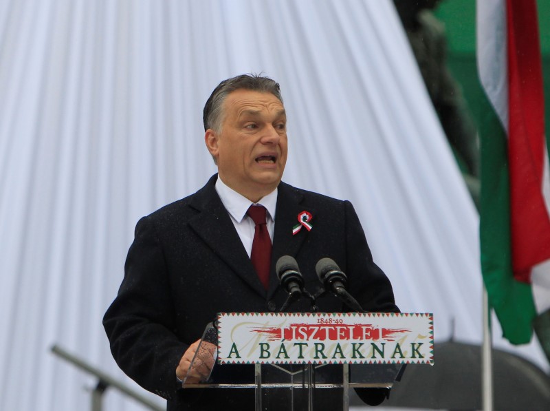 © Reuters. Hungarian Prime Minister Orban speaks during the Hungary's National Day celebrations in Budapest