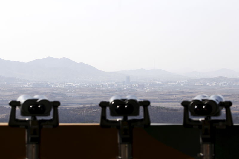 © Reuters. Corea del Norte dispara un misil hacia el mar, dice ejército surcoreano