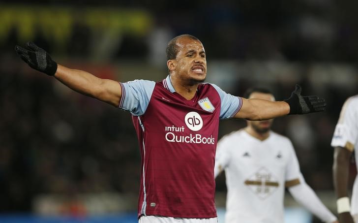 © Reuters. Swansea City v Aston Villa - Barclays Premier League