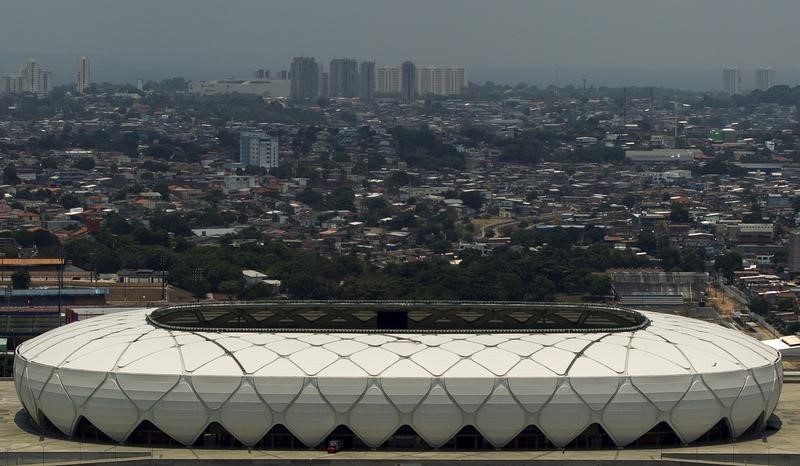 © Reuters. Patrocinadores compiten por nuevas oportunidades en los Juegos de Río