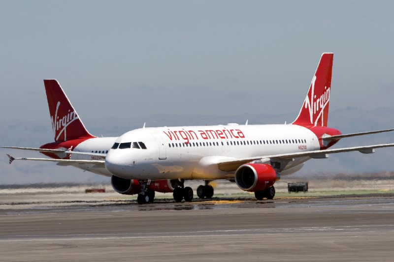 © Reuters. File photo of Virgin America flights landing in San Francisco