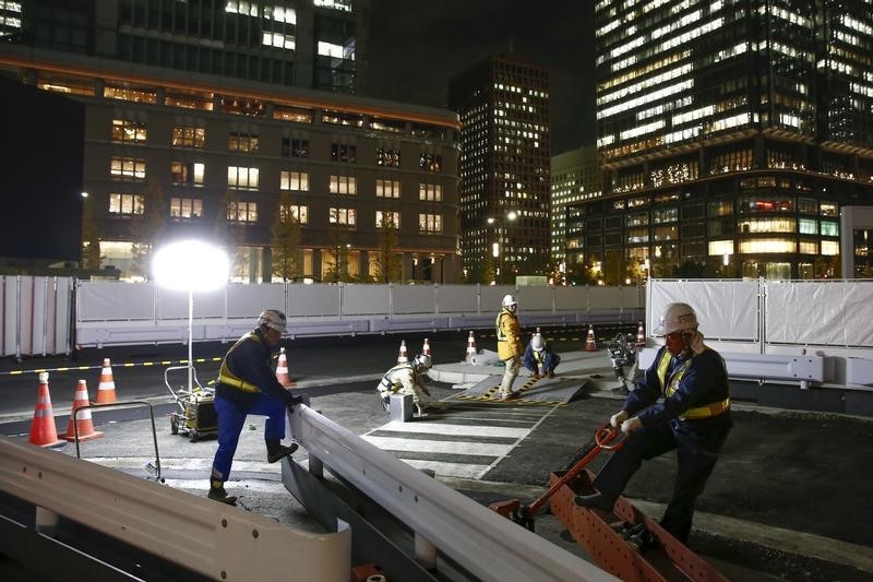 © Reuters. Las muertes por exceso de trabajo aumentan en sectores vulnerables en Japón