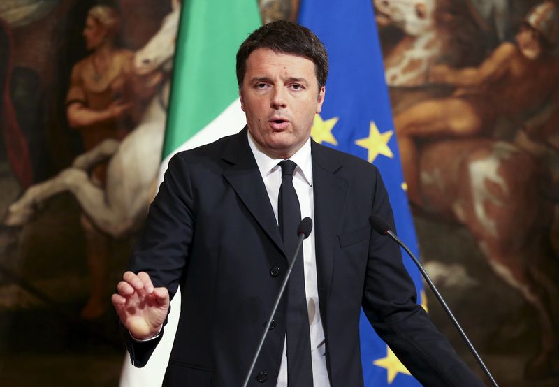 © Reuters. Italian Prime Minister Matteo Renzi speaks condemning the attacks in Belgium, during a news conference at Palazzo Chigi in Rome