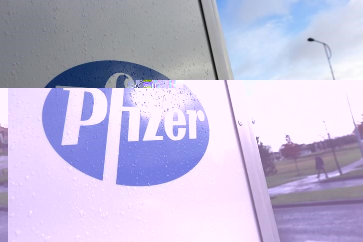 © Reuters. Normativa de Obama frena el acuerdo entre Pfizer y Allergan por 160.000 mlns dólares