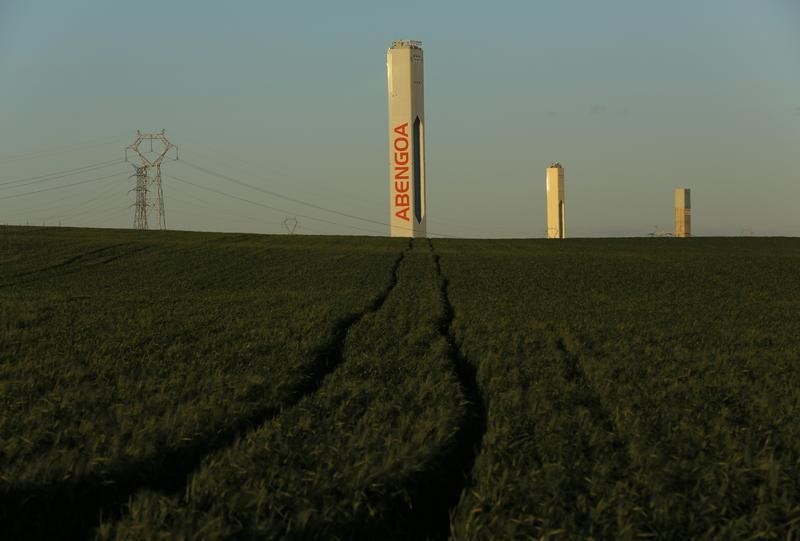 © Reuters. Directivos de China State Grid visitan activos en venta de Abengoa en Brasil