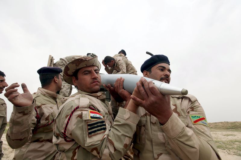 © Reuters. العراق يرجئ هجوما ضد تنظيم الدولة الإسلامية في الشمال