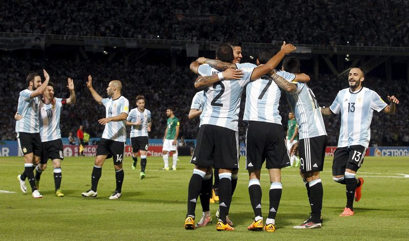 © Reuters. Argentina lidera ranking FIFA dominado por selecciones sudamericanas 