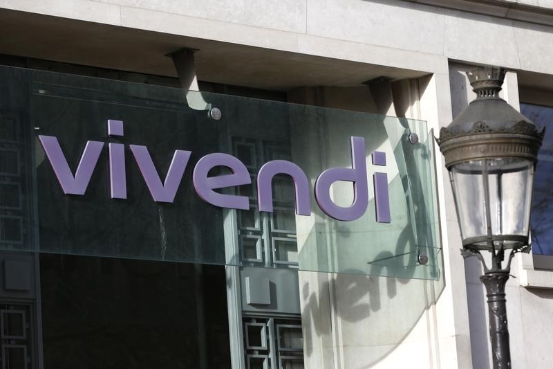 © Reuters. RAPPROCHEMENT ENTRE VIVENDI ET MEDIASET