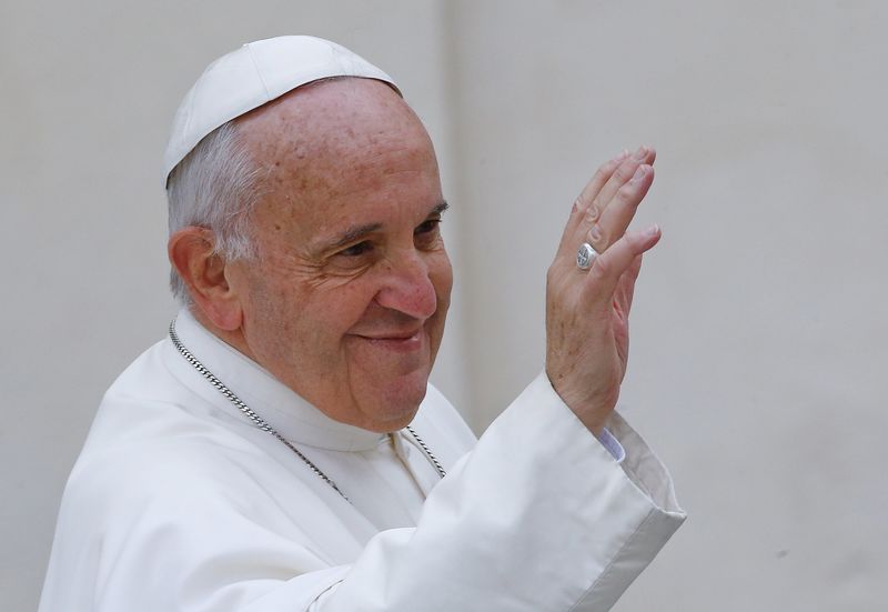 © Reuters. Papa Francisco visitará Azerbaiyán y Georgia en el otoño 