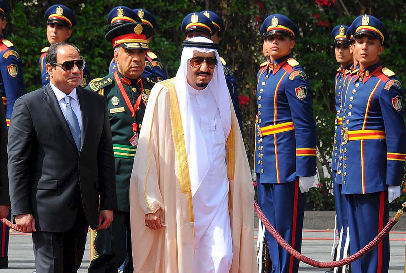 © Reuters. جدل في مصر بسبب اتفاقية لترسيم الحدود البحرية مع السعودية