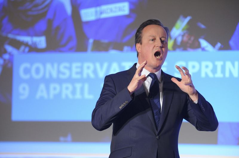© Reuters. Britain's Prime Minister, David Cameron, addresses the Conservative Spring Forum in central London