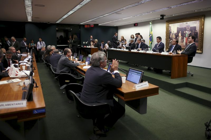 © Reuters. Reunião da comissão especial do impeachment na Câmara dos Deputados, em Brasília