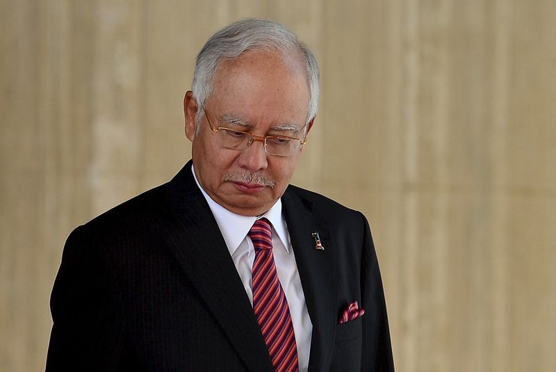 © Reuters. File photo of Malaysia's PM Najib pictured during the 19th Annual Leaders Consultation at Nurul Iman Palace in Bandar Seri Begawan 