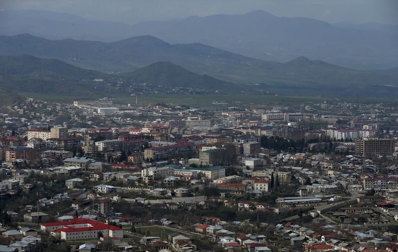 © Reuters. مقتل جندي من قوات ناجورنو قرة باغ في إطلاق نار من جانب أذربيجان