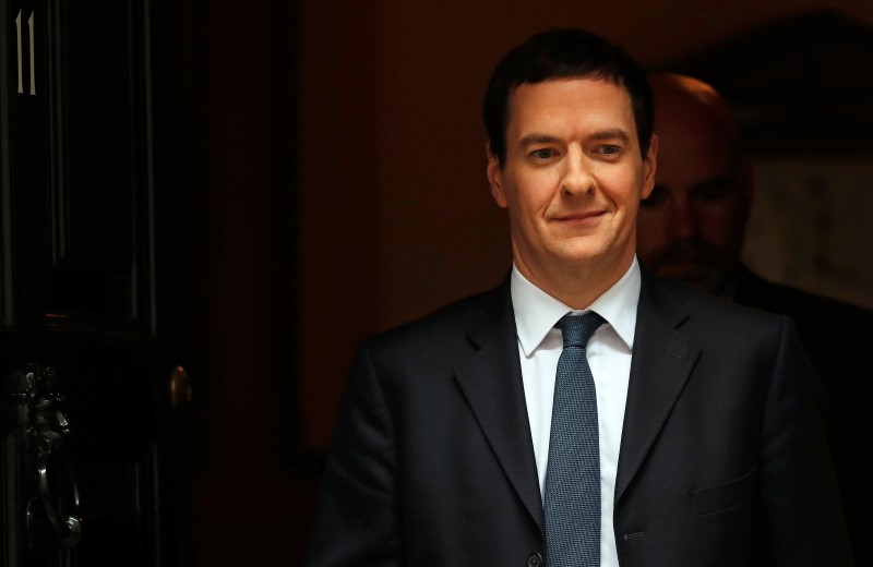 © Reuters. Britain's Chancellor of the Exchequer George Osborne leaves number 11 Downing Street in London