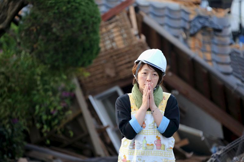 © Reuters. Un segundo seísmo sacude el sur de Japón y causa al menos 20 muertos