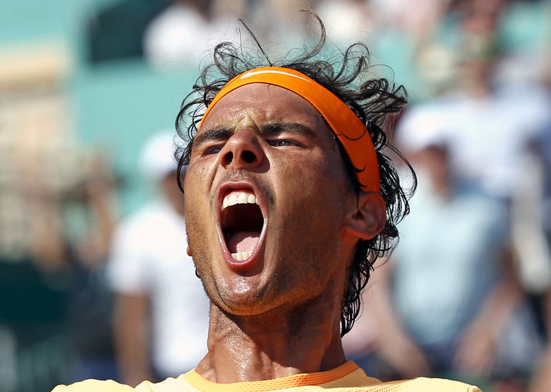 © Reuters. Nadal remonta y hunde a Murray para llega a la final de Montecarlo 