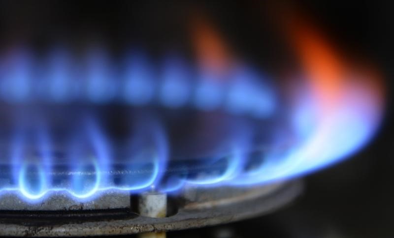 © Reuters. File photogrpah shows a gas cooker in Boroughbridge