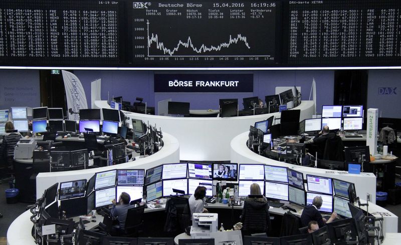 © Reuters. Las bolsas europeas caen tras fracasar la reunión petrolera de Doha