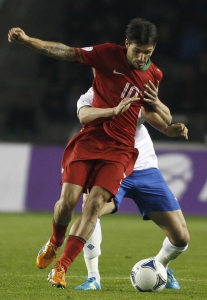 © Reuters. الإصابة تحرم البرتغالي داني لاعب زينيت من بطولة أوروبا