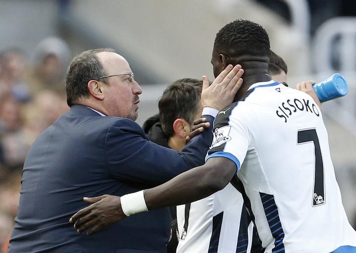 © Reuters. Benítez ha dado fe al Newcastle, dice Sissoko