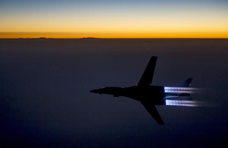 © Reuters. بيان: أمريكا تنفذ 24 ضربة ضد الدولة الإسلامية في العراق وسوريا