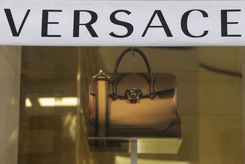 © Reuters. Versace logo is seen in a shop in downtown Rome