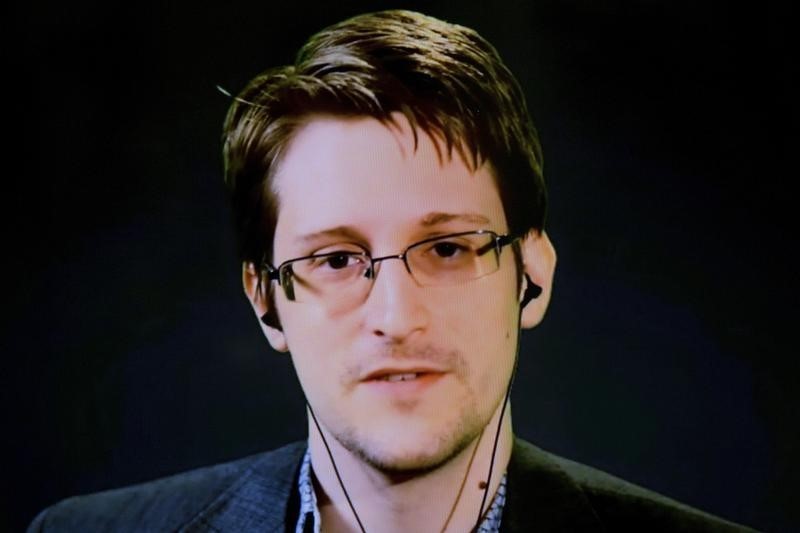 © Reuters. American whistleblower Snowden via video link from Moscow regarding International Treaty on the Right to Privacy, Protection Against Improper Surveillance and Protection of Whistleblowers in New York