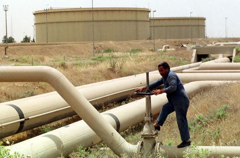 © Reuters. ارتفاع إنتاج نفط الكويت إلى 2.9 مليون ب/ي بعد انتهاء الإضراب