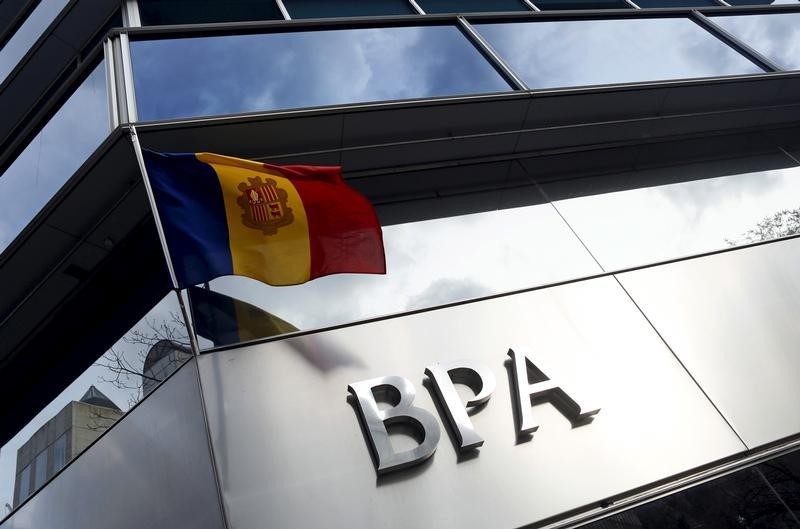 © Reuters. Andorra quiere vender los activos buenos de BPA a J.C. Flowers