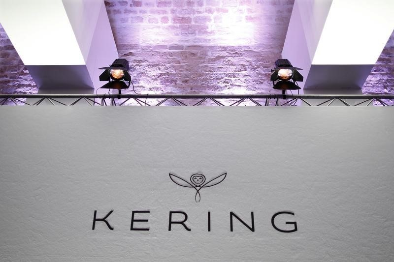 © Reuters. KERING FAIT MOINS BIEN QU'ATTENDU