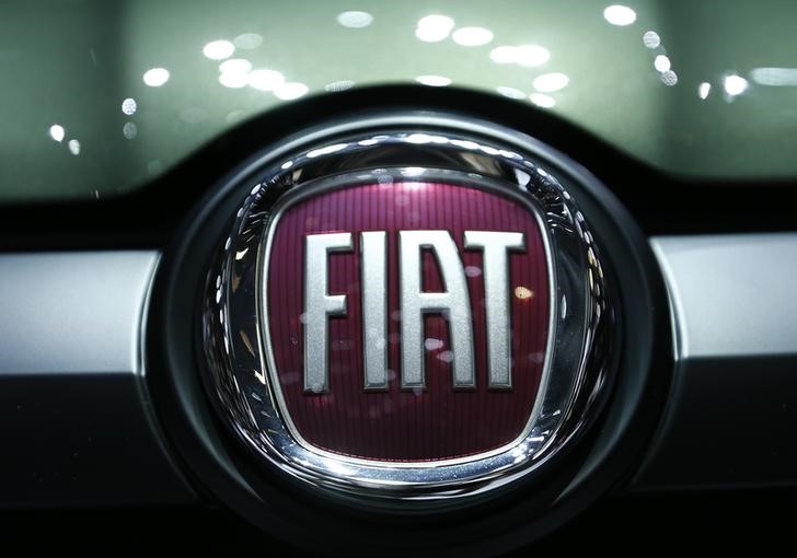 © Reuters. Logo of Fiat is pictured on the Fiat Panda at the 86th International Motor Show in Geneva