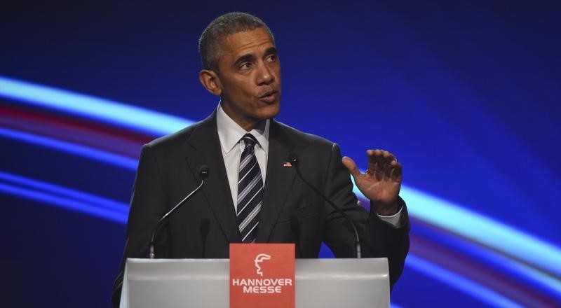 © Reuters. مسؤول أمريكي: أوباما يعتزم إرسال 250 عسكريا أمريكيا آخرين إلى سوريا