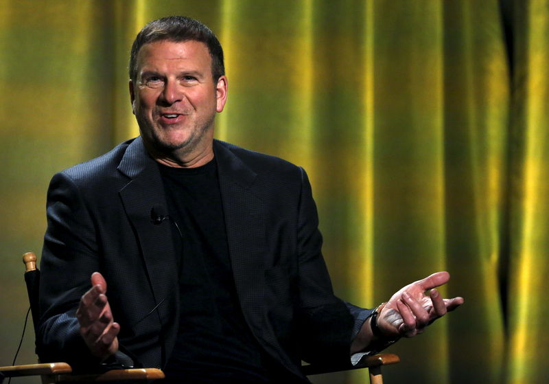 © Reuters. Tilman J. Fertitta speaks at a panel for the television series "Billion Dollar Buyer" during the NBCUniversal summer press day in Westlake Village