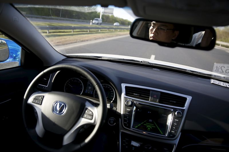 © Reuters. Google, Ford y Uber forman coalición en EEUU para regularizar vehículos autónomos 