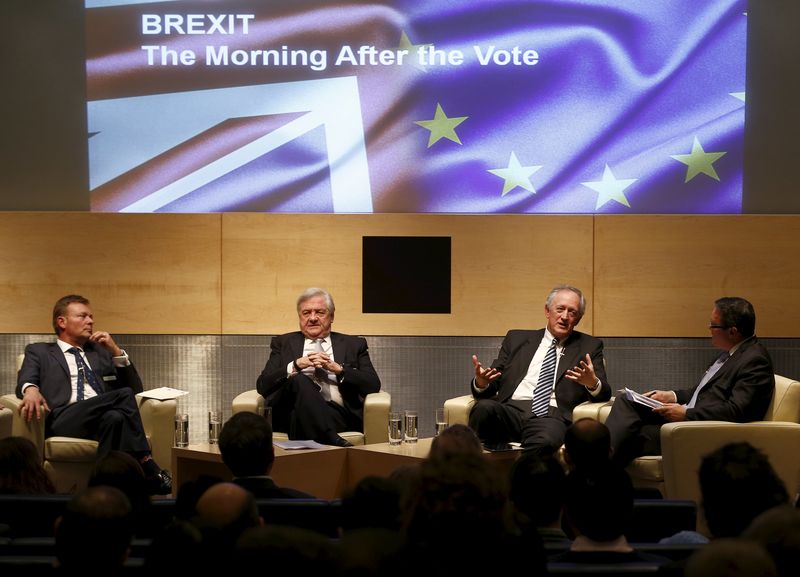 © Reuters. Nigel Webber speaks in favour of leaving the EU at a Brexit debate called "The Morning After the Vote", hosted by Thomson Reuters at Clifford Chance, in London