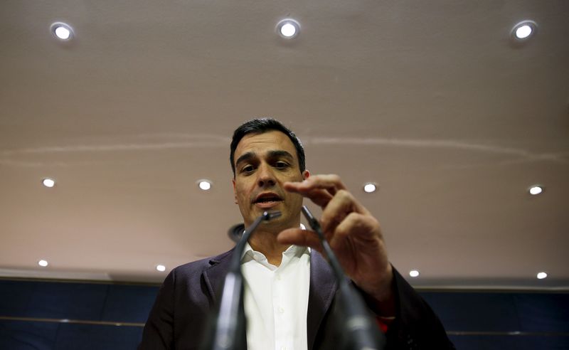 © Reuters. Sánchez asume que habrá elecciones y arremete contra Iglesias
