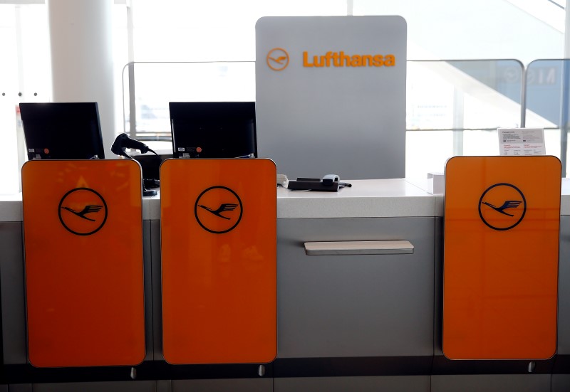 © Reuters. GRÈVE À LA LUFTHANSA