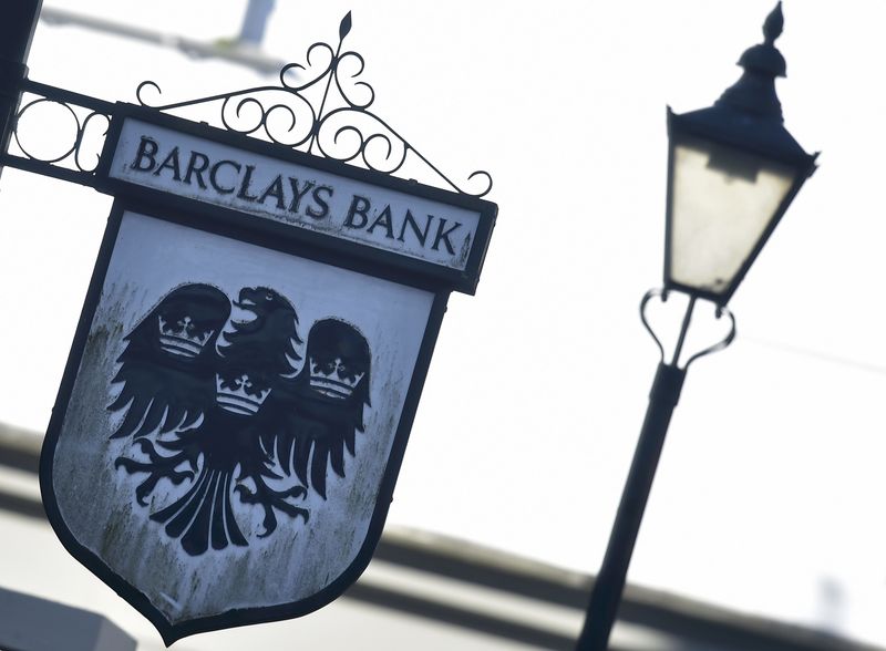 © Reuters. A Barclays sign is seen outside of a branch of the bank in west London