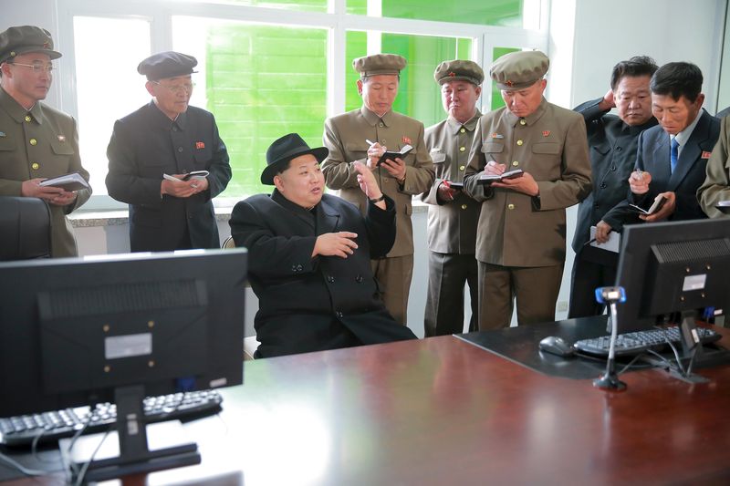 © Reuters. Corea del Norte fracasa con otra prueba de un misil de medio alcance