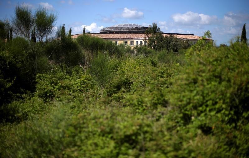 © Reuters. The main building at the Terme di Tosteto is seen in Pitigliano