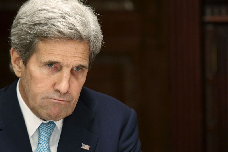 © Reuters. Kerry viaja a Ginebra para debatir sobre el conflicto en Siria
