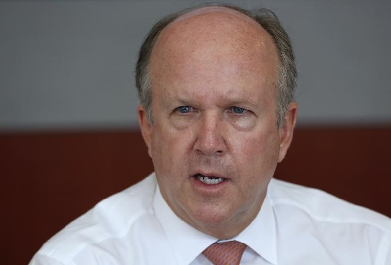 © Reuters. Trevor Fetter, CEO of Tenet Healthcare, speaks at the Reuters Health Summit in New York