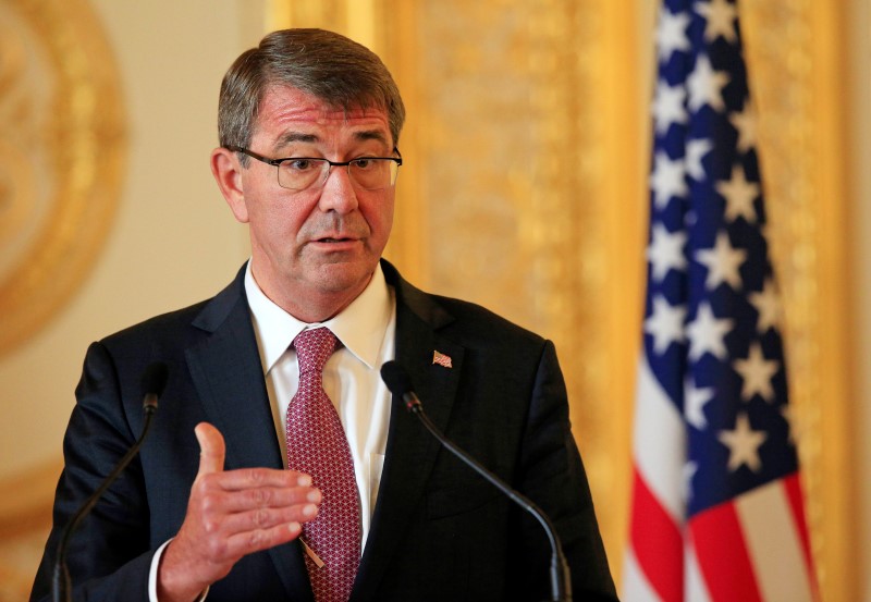 © Reuters. Secretário de Defesa dos EUA, Ashton Carter