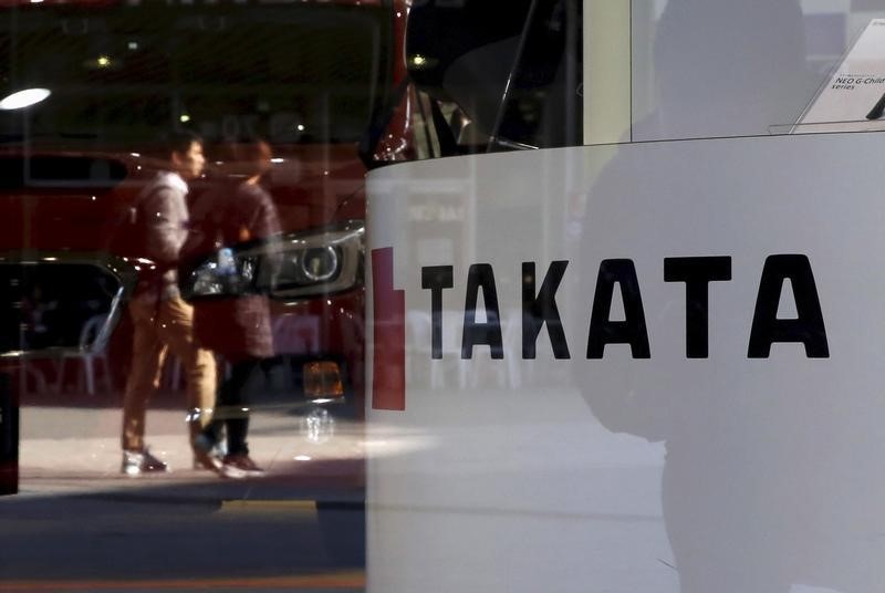 © Reuters. File photo of the logo of Takata Corp in Tokyo