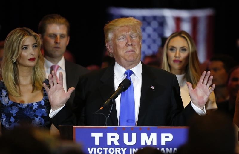 © Reuters. Trump se encamina a ganar la nominación republicana tras la retirada de Cruz
