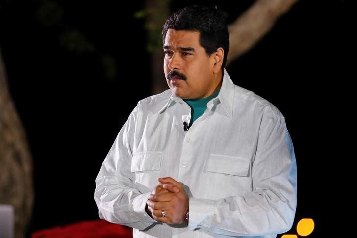 © Reuters. Nicolás Maduro fala durante evento na Ilha de Margarita 