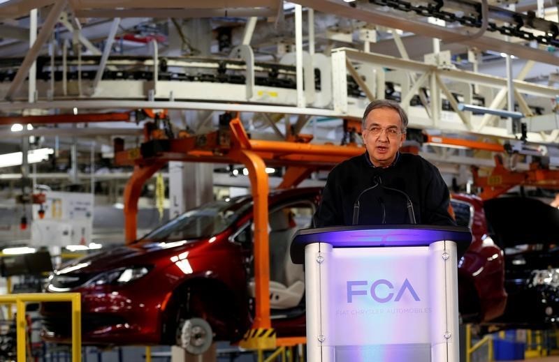 © Reuters. FCA CEO Sergio Marchionne attends the celebration of the production launch of the all-new 2017 Chrysler Pacifica minivan at the FCA Windsor Assembly plant in Windsor