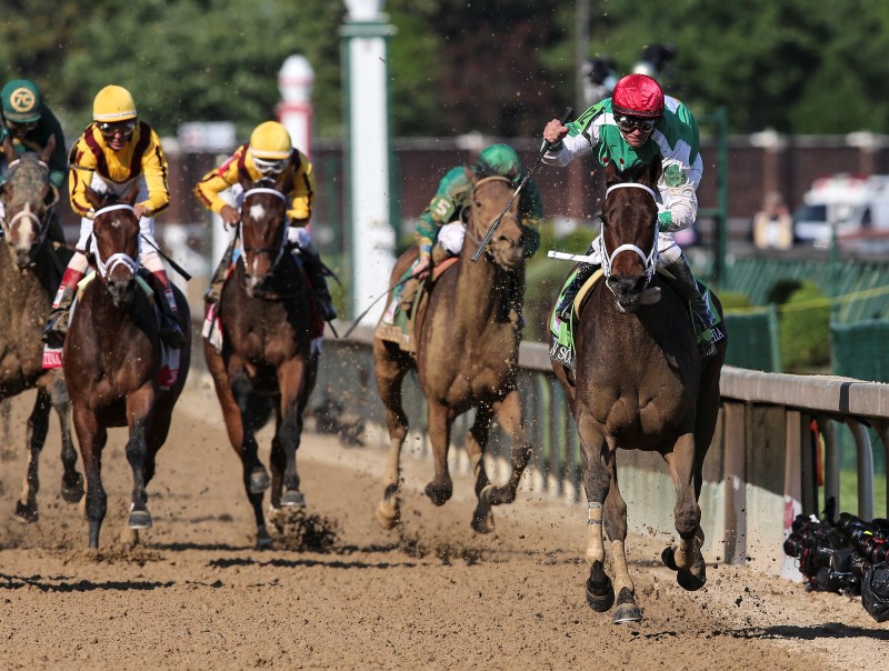 © Reuters. Horse Racing: Kentucky Oaks