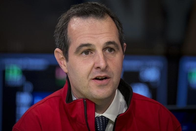 © Reuters. Laplanche, Founder and CEO of Lending Club, speaks during an interview with CNBC on the floor of the New York Stock Exchange